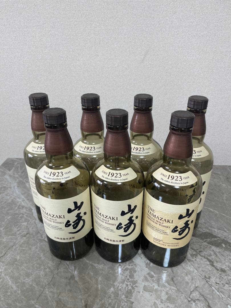 山崎、響、白州、バランタイ、マッカラン、等数々空瓶