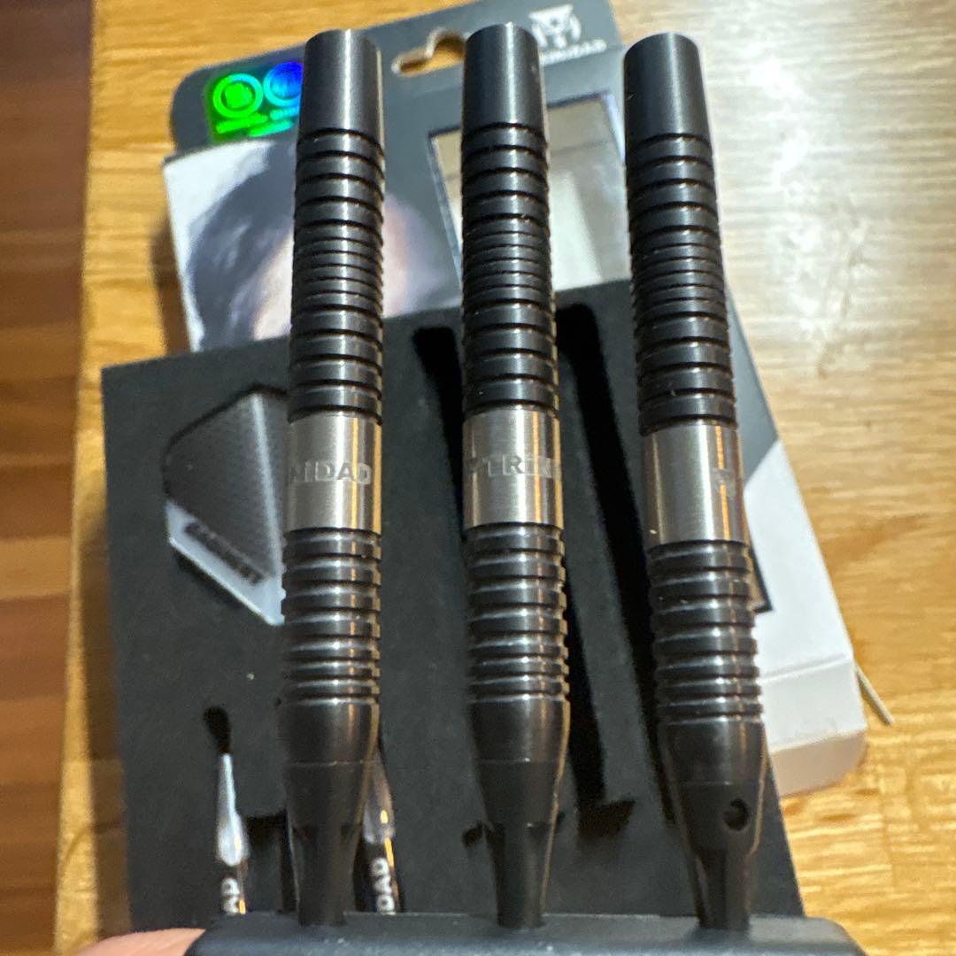 新古品TRiNiDAD LAZY 松吉輝宗 選手モデル トリニダード レイジー