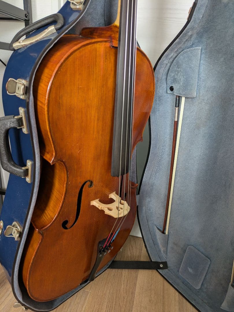 チェロ　本体　弓　ケース