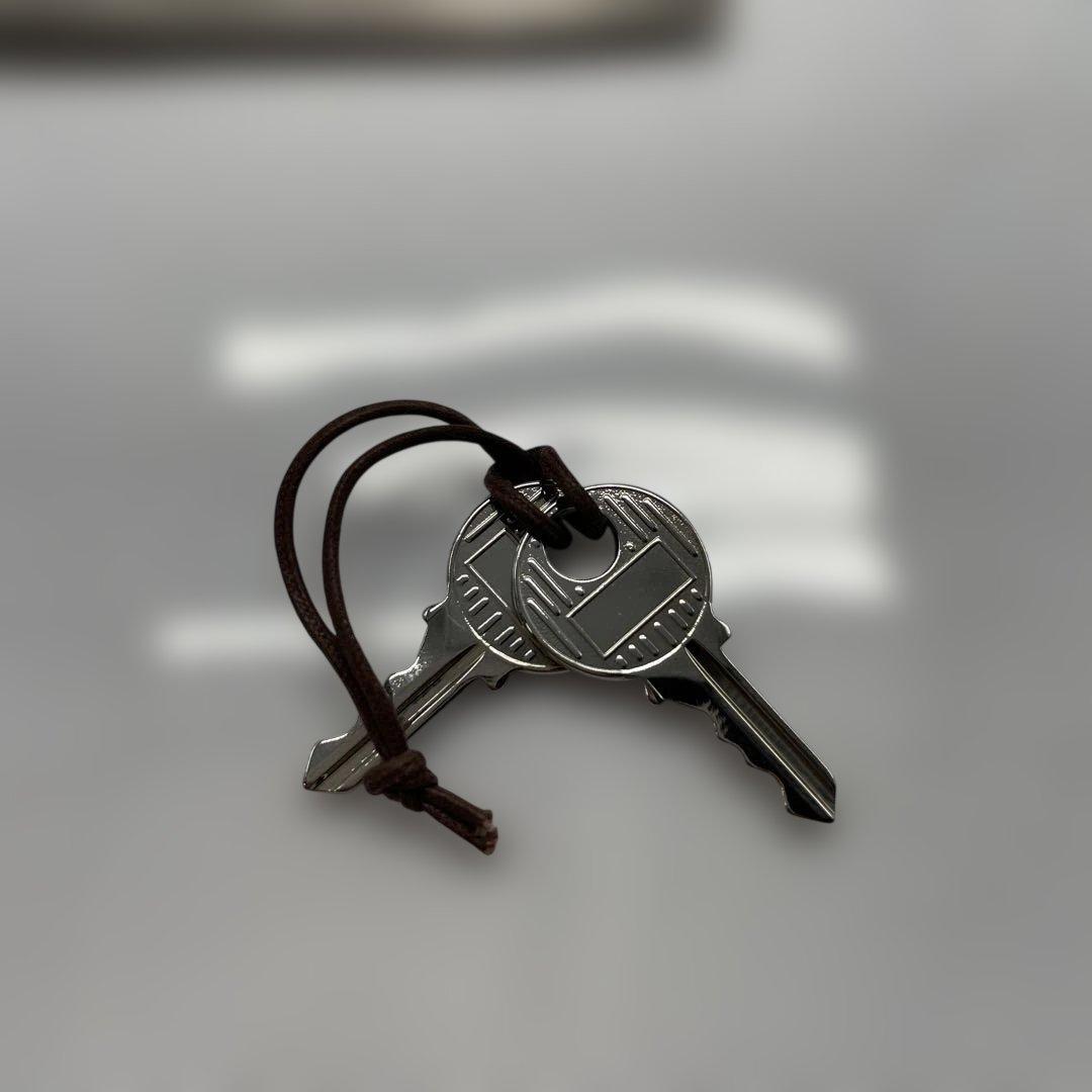 【12.9/5】HERMES エルメス カギ 2本 160番 袋付き