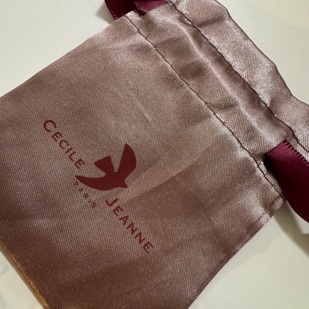 美品　cecile jeanne フープ　ピアス　ゴールド　半額以下で