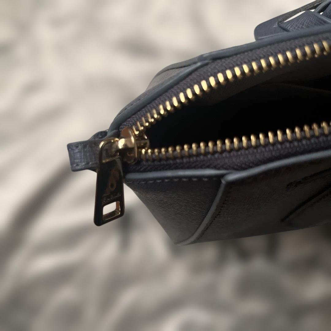 FURLA　ハンドバッグ　グレー