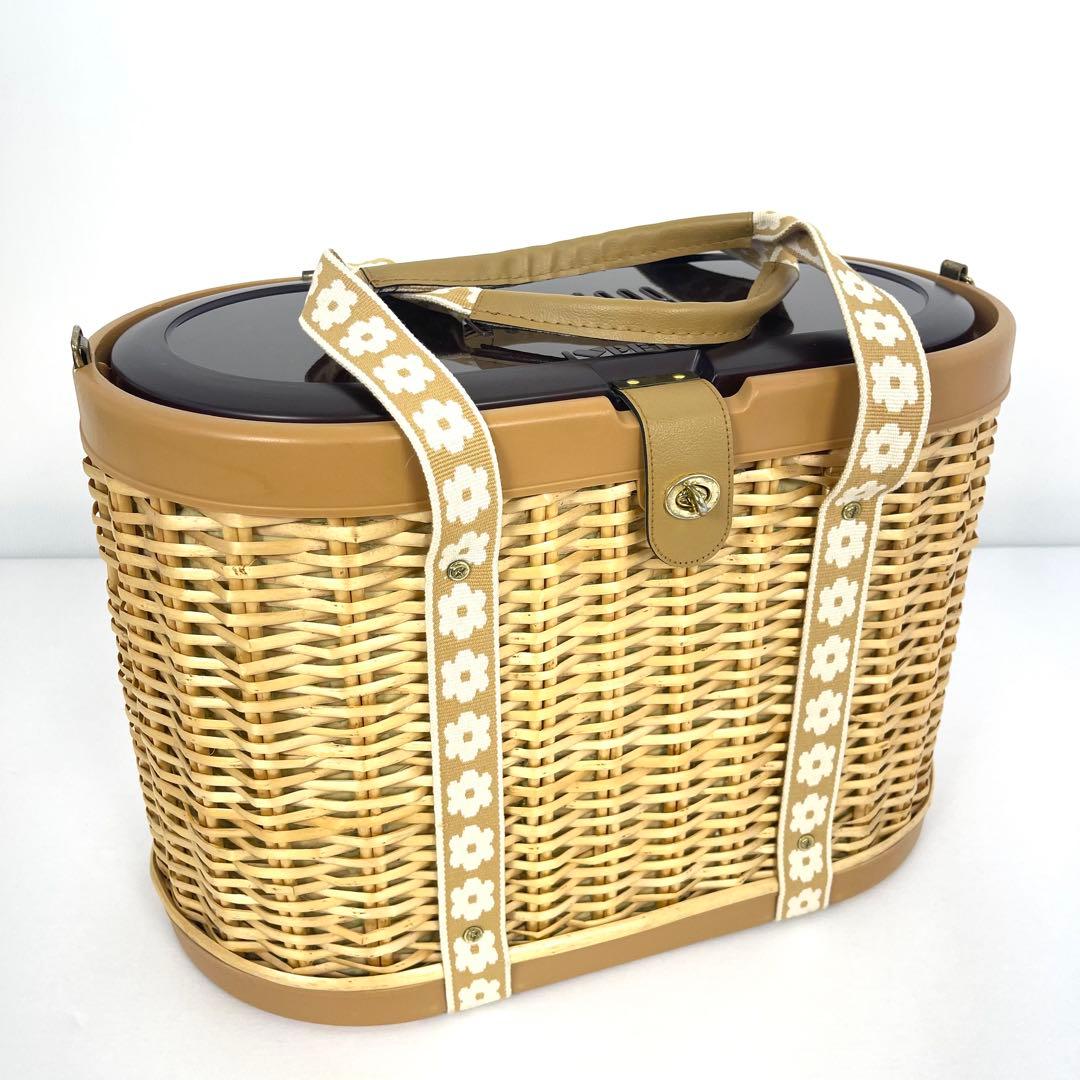ボンビアルコン （I♡PETS）ラタン ペットキャリー 籐カゴ