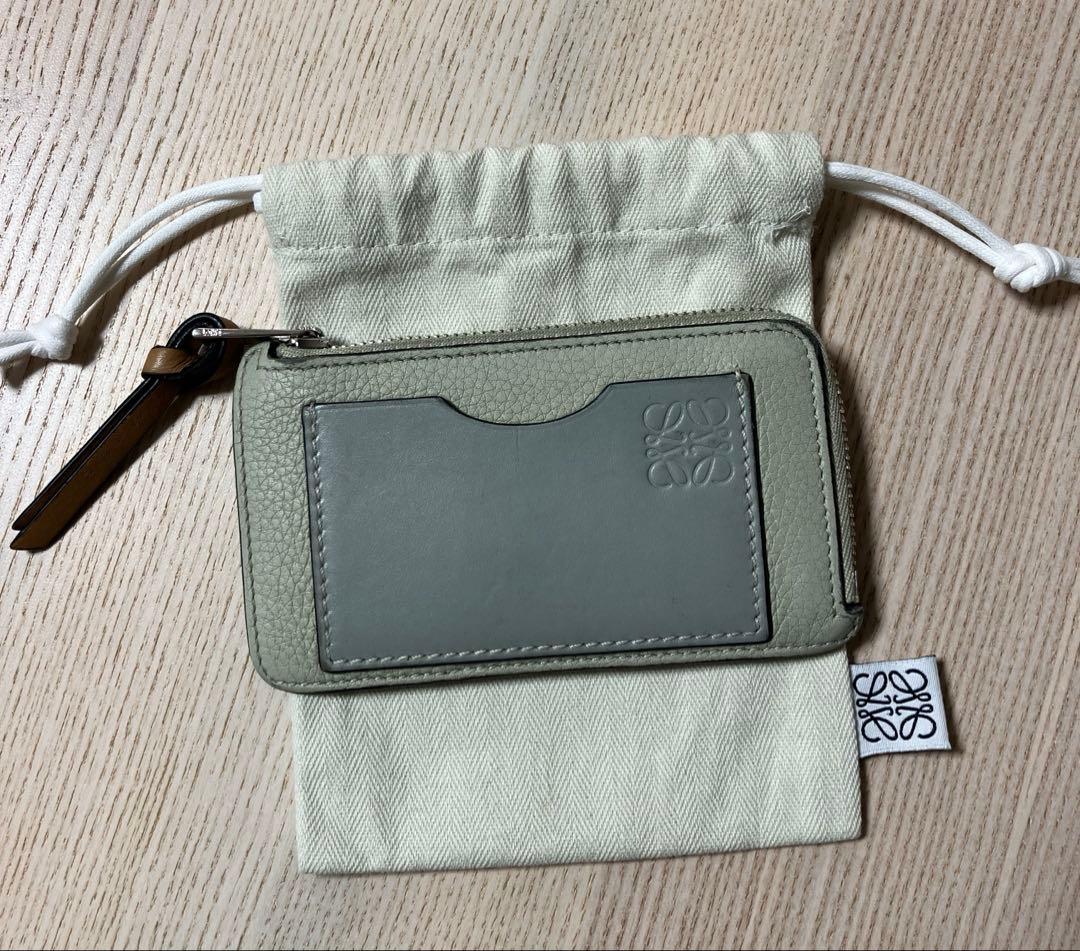 ロエベ　フラグメントケース