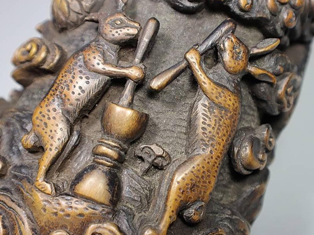 【竹】　★ 竹木 唐竹彫玉兎搗葯紋筆筒 ★　李朝期　月兎桂樹 彫刻文様　韓国珍玩