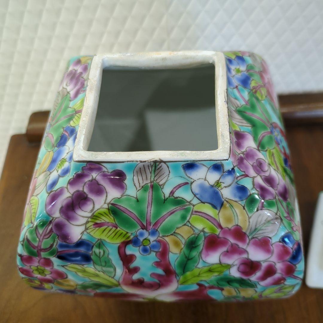 レトロ　中国　陶器壺　蓋付き　飾り壺　入れ物　陶器　花尽くし