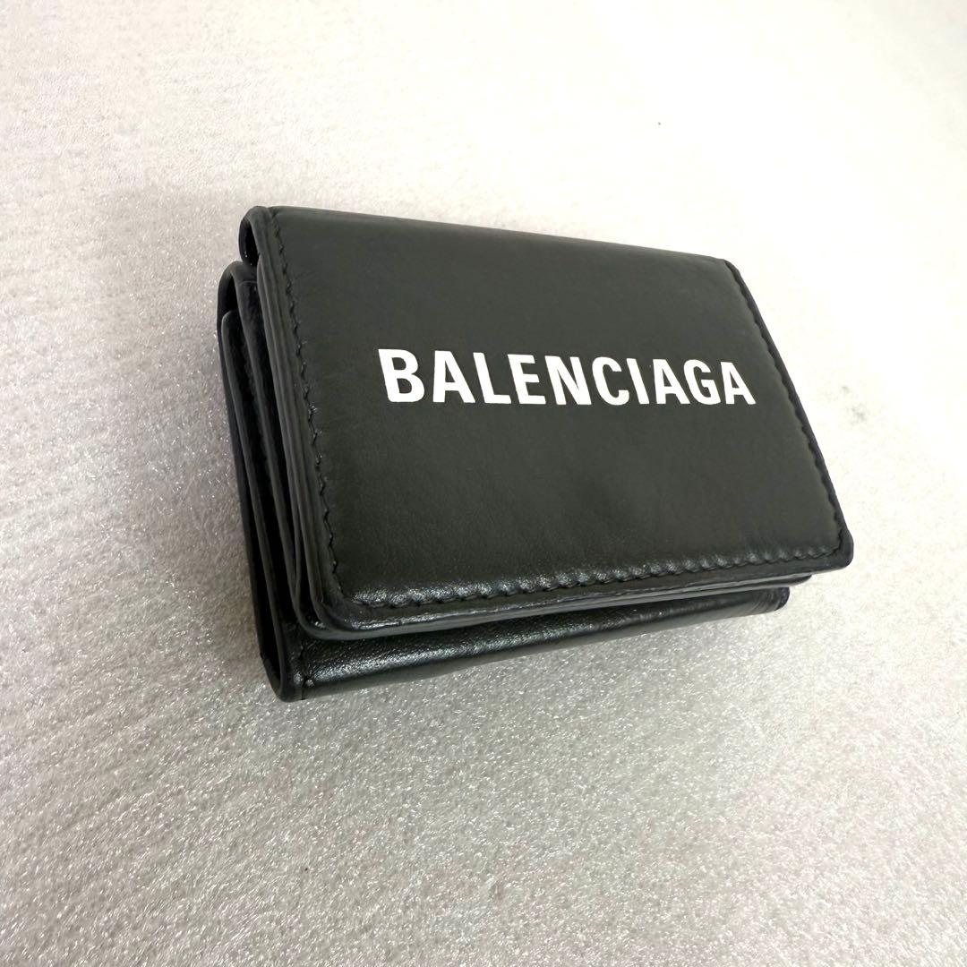 ryo★☆  バレンシアガ 三つ折り財布　エブリデイ　 グレー　レディース