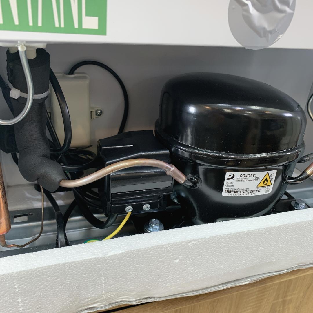 m.h.r.k8810　新品未使用　Smad　1ドア冷蔵庫　氷可能　46L