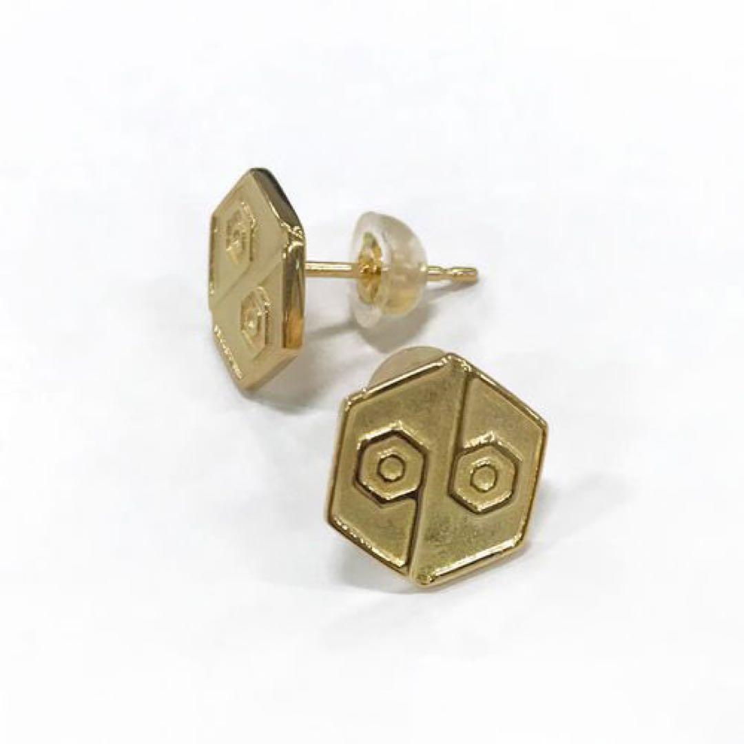 【新品未使用】女王蜂 qbピアス GOLD K10 K18 ゴールド