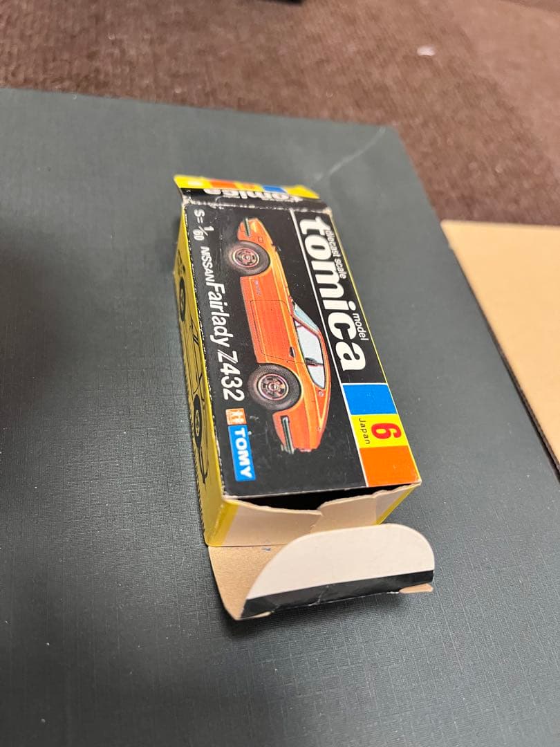 黒箱トミカ　ニッサン フェアレディZ 432 1Aホイール