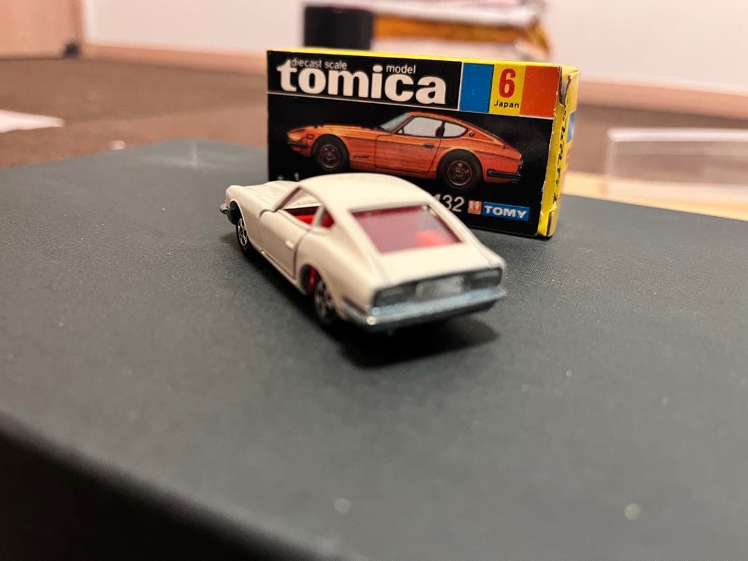 黒箱トミカ　ニッサン フェアレディZ 432 1Aホイール