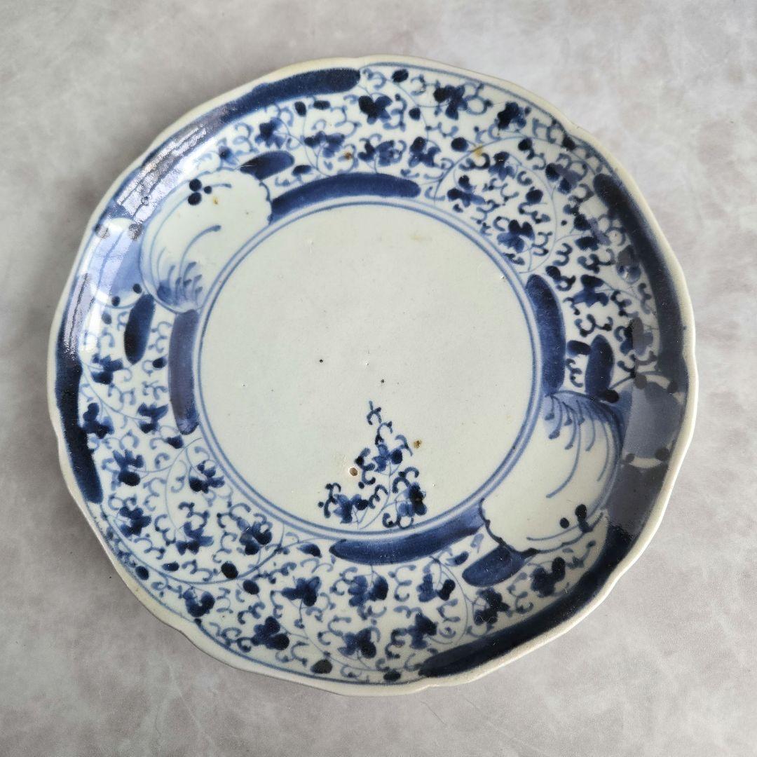 古伊万里　染付　七寸皿　江戸時代　花唐草　　金直し　金継ぎ　骨董　アンティーク