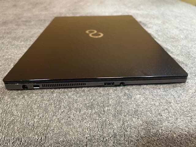 ⭐️HASU RECYCLE⭐️ 富士通 LIFEBOOK WU1/L