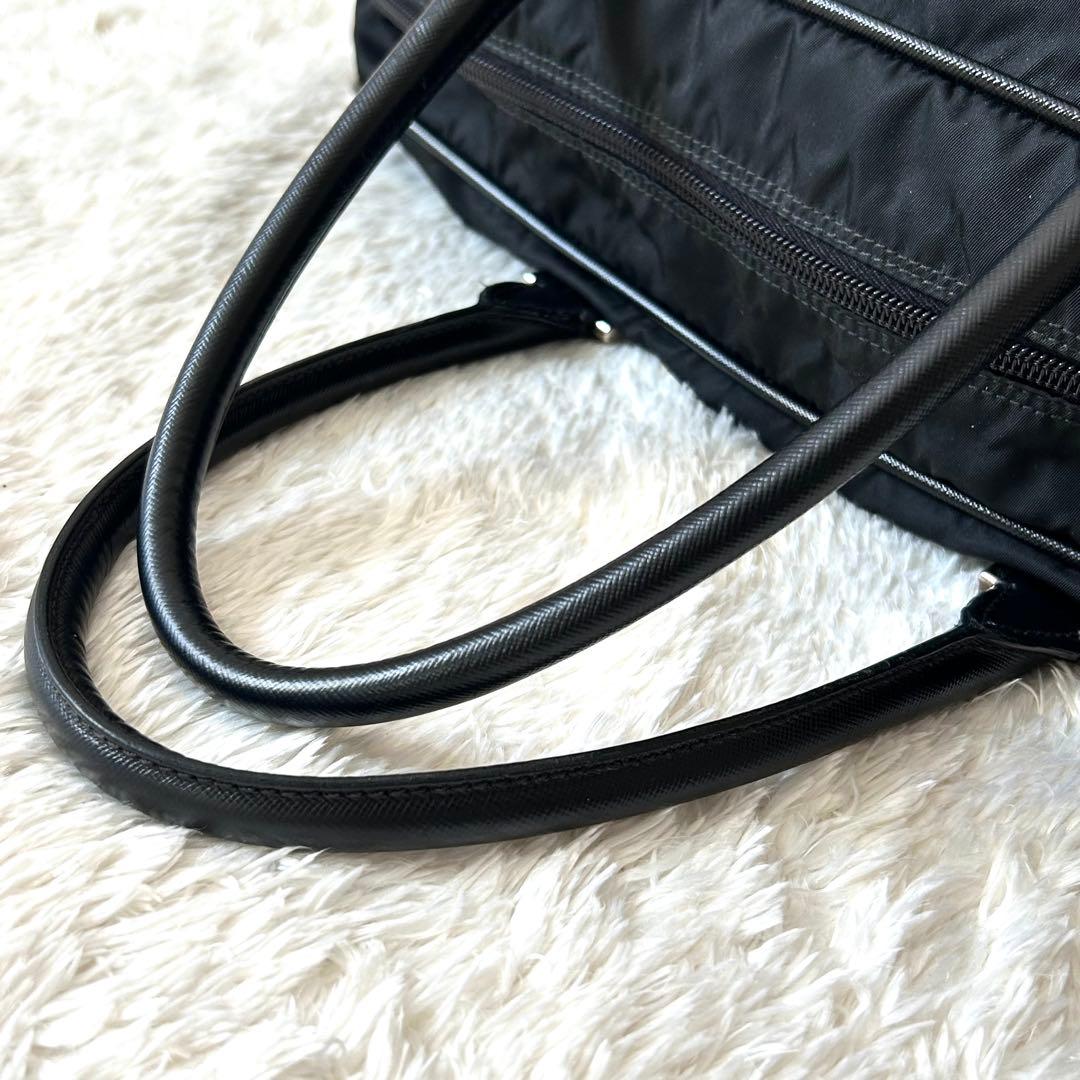 美品✨PRADA プラダ ビジネスバッグ 三角ロゴ　ブリーフケース ナイロン