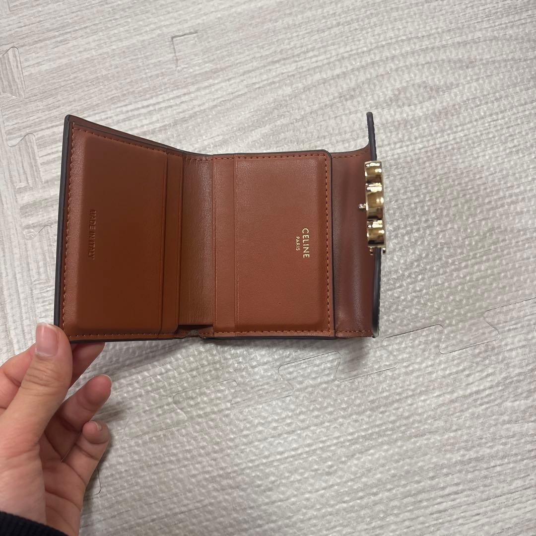 限定値下げCELINE ダークブラウン 三つ折り財布
