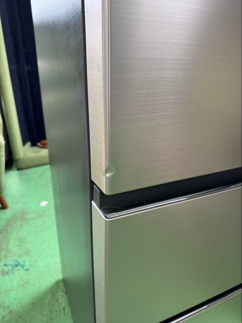 日立Hitachi ノンフロン冷凍冷蔵庫 R-V32ＫＶ2020年製