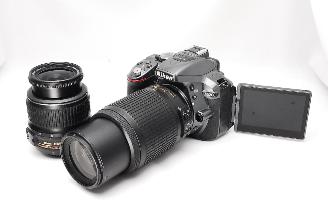 希少色グレー❤️ Nikon D5300❤️ダブルレンズ❤️スマホ転送 一眼レフ