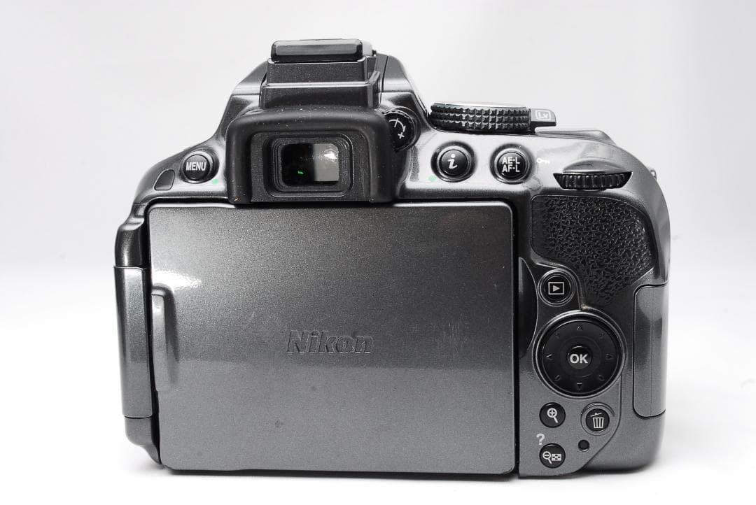 希少色グレー❤️ Nikon D5300❤️ダブルレンズ❤️スマホ転送 一眼レフ