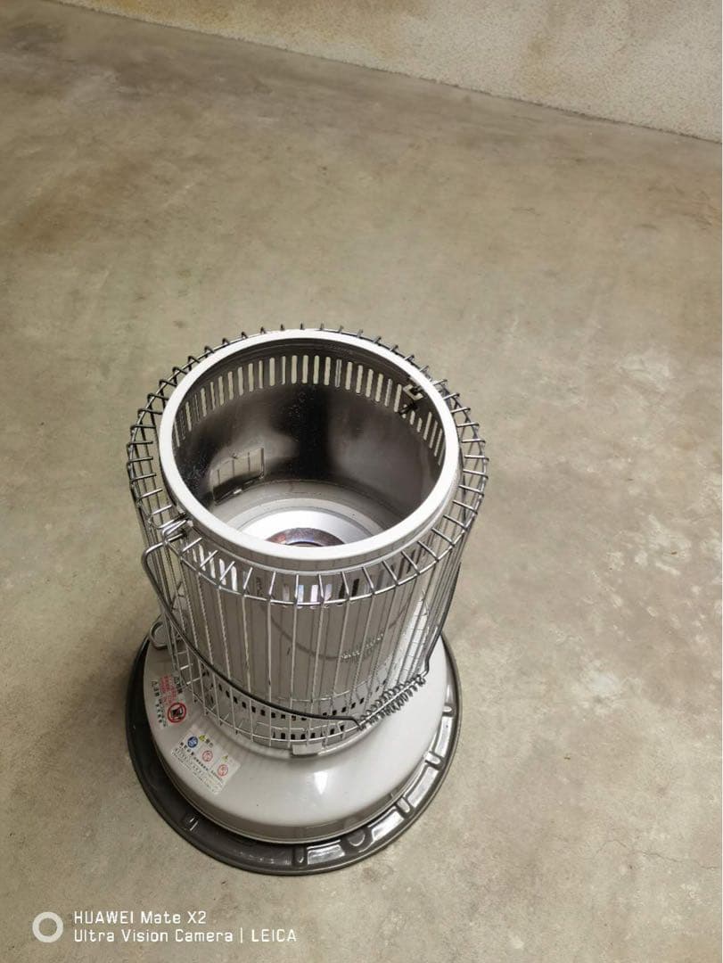 TOYOTOMI ストーブ KS-67H ホワイト 23年製　トヨトミ