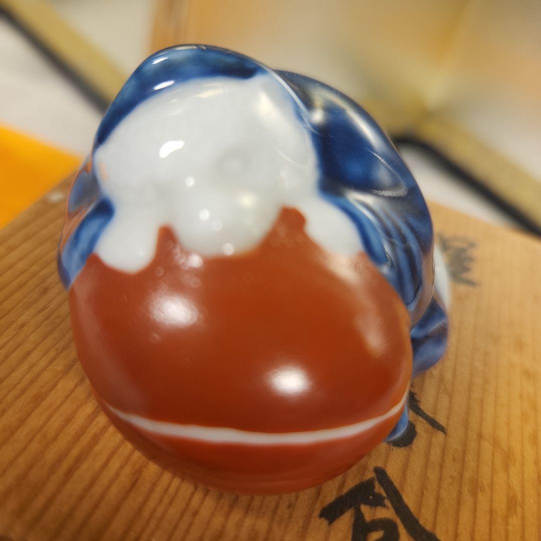 十三代柿右衛門　狸形　香合　共箱