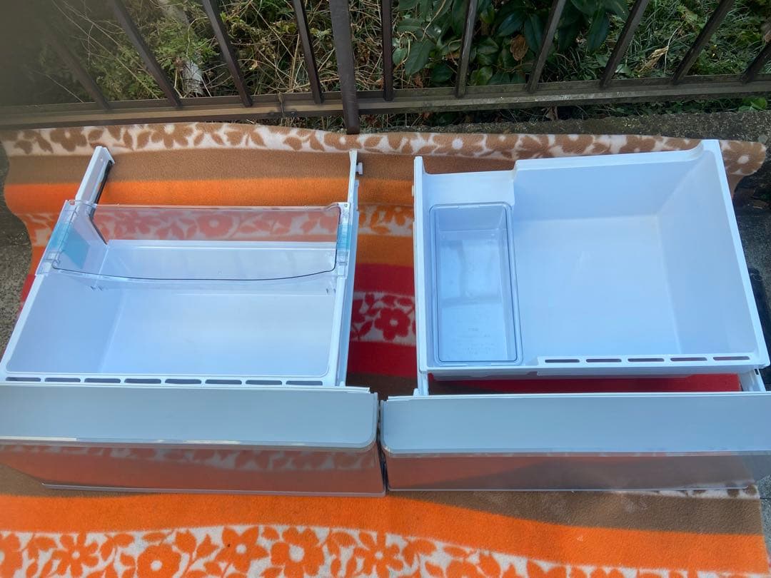 ※記事欄必読※ A270 AQUA 2019年製272L 3ドア冷蔵庫 シルバー