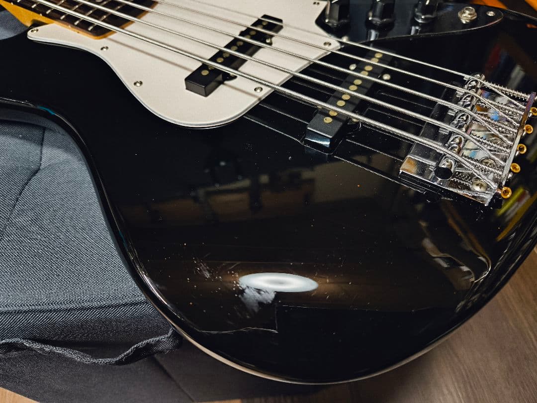 Squire by Fender Jazz Bass 5弦 ジャズベース