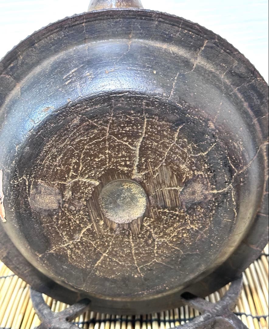 未使用品　付属品付　南部盛岡釜定工房造　１５型　南部鉄瓶　南部鉄器　鉄瓶