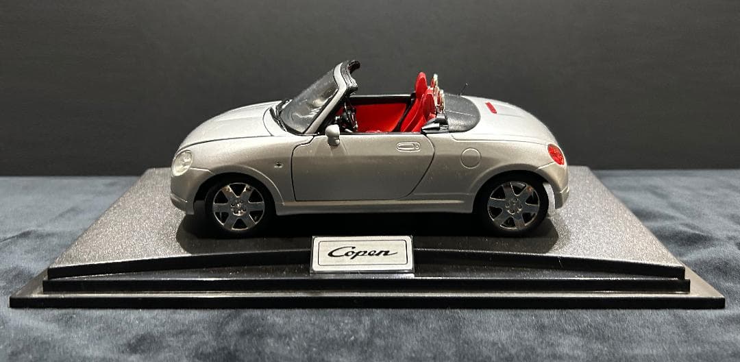 コペン 1/18スケールミニカー と オーナーズミニカー