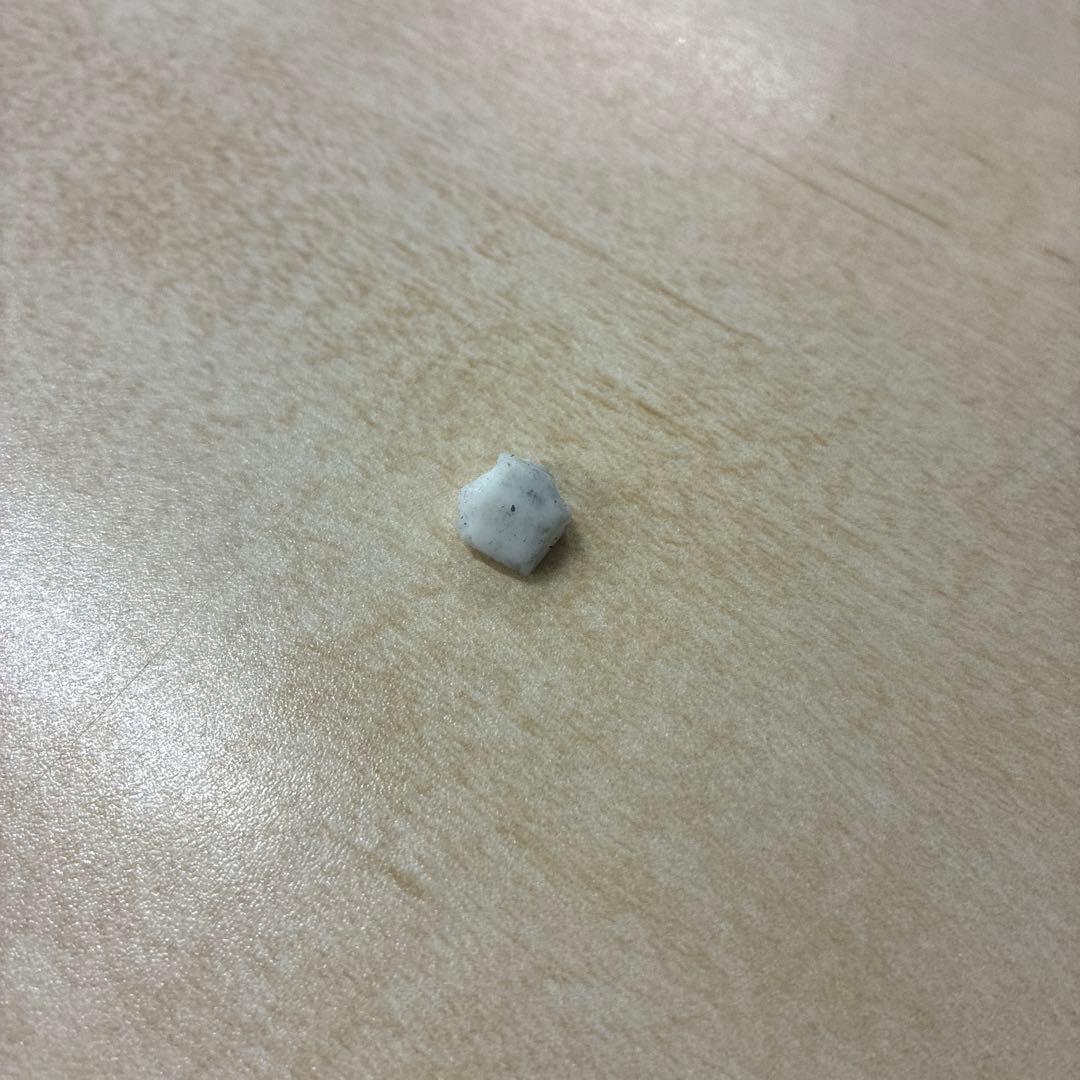 ホワイト 六角形 消しゴム