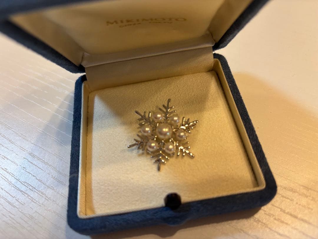 MIKIMOTO パールブローチ 雪の結晶 ケース 外箱 付属品一式【美品】