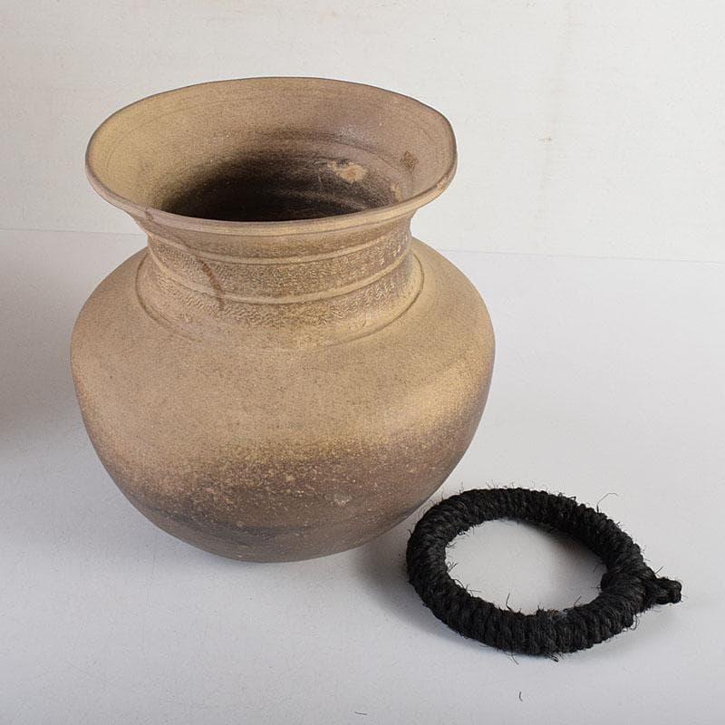 朝鮮美術　須恵器　新羅土器　壺　壺敷・時代箱付　V　R8018C