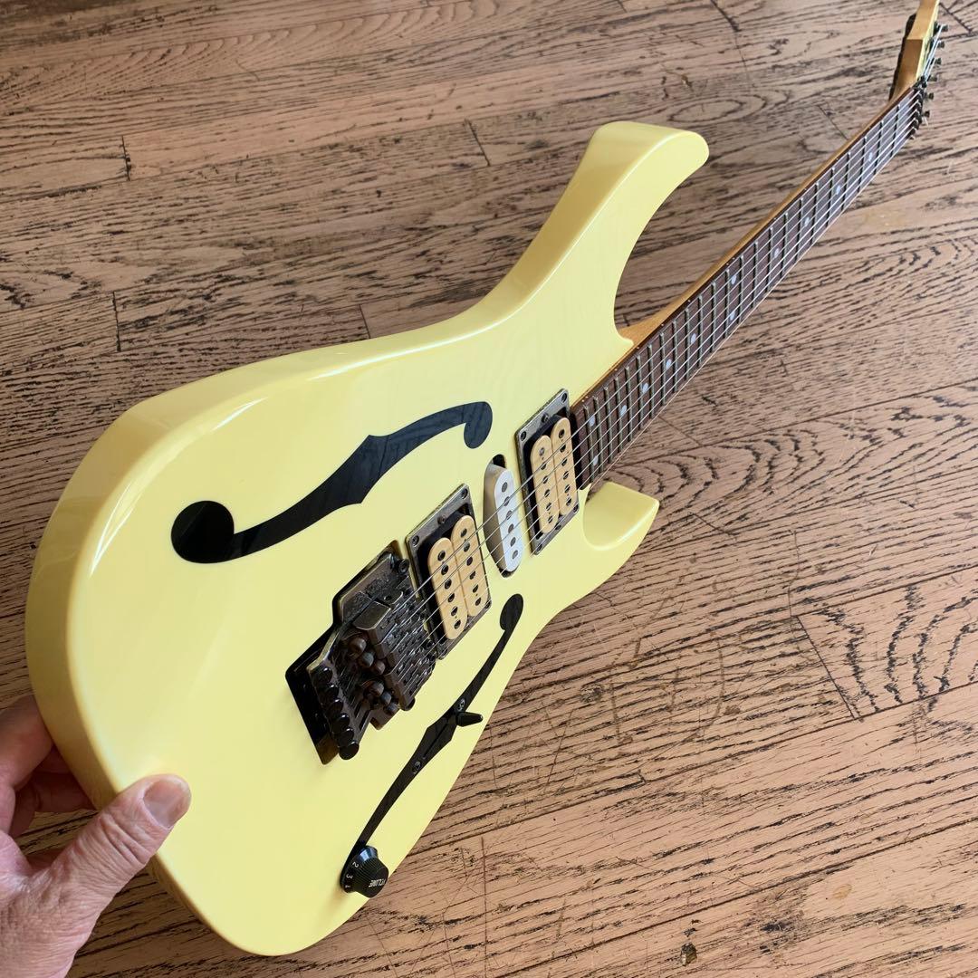Ibanez PGM30WH ポールギルバートモデル Paul Gilbelt