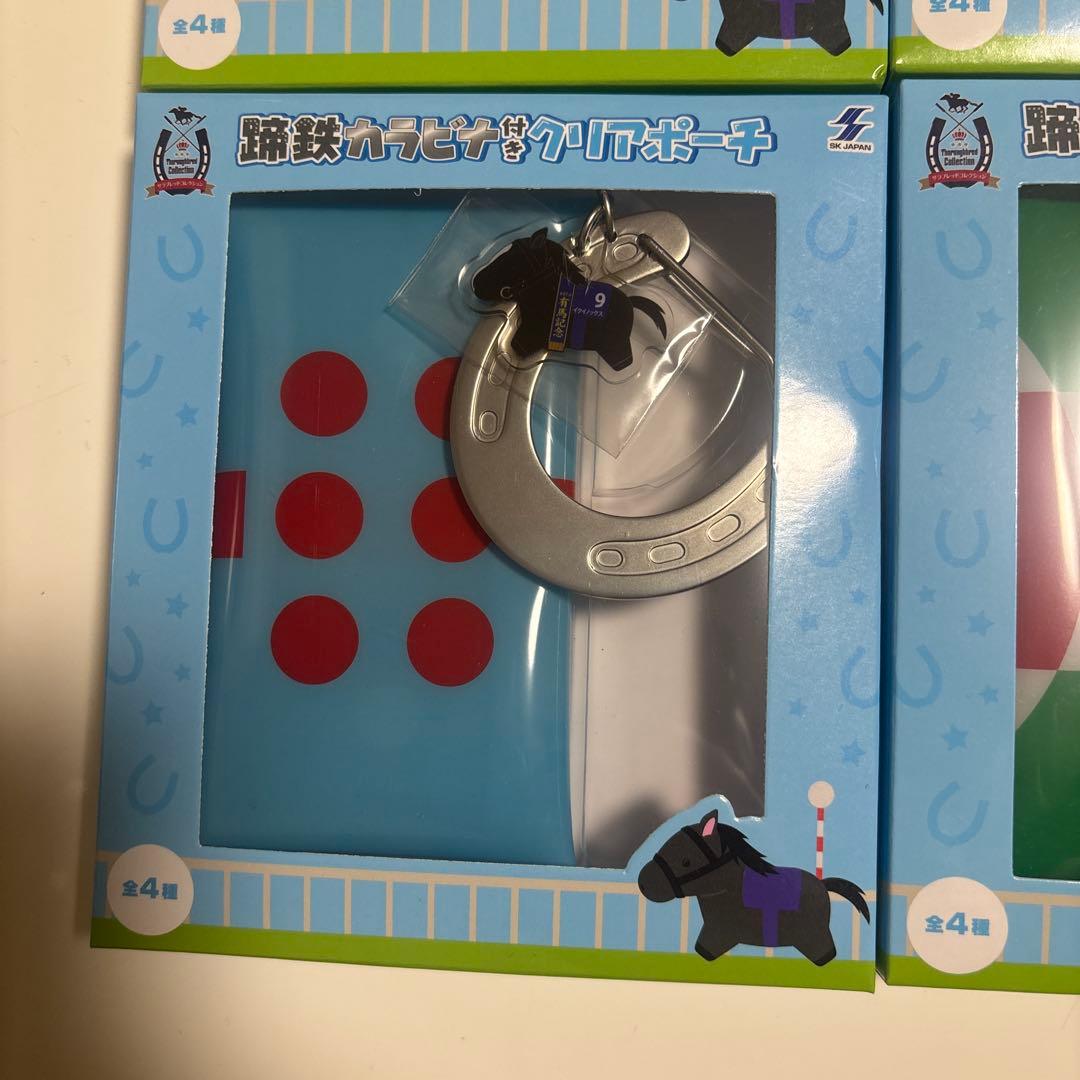 【ラウンドワン限定】サラブレッドコレクション　蹄鉄カラビナ付きクリアポーチ