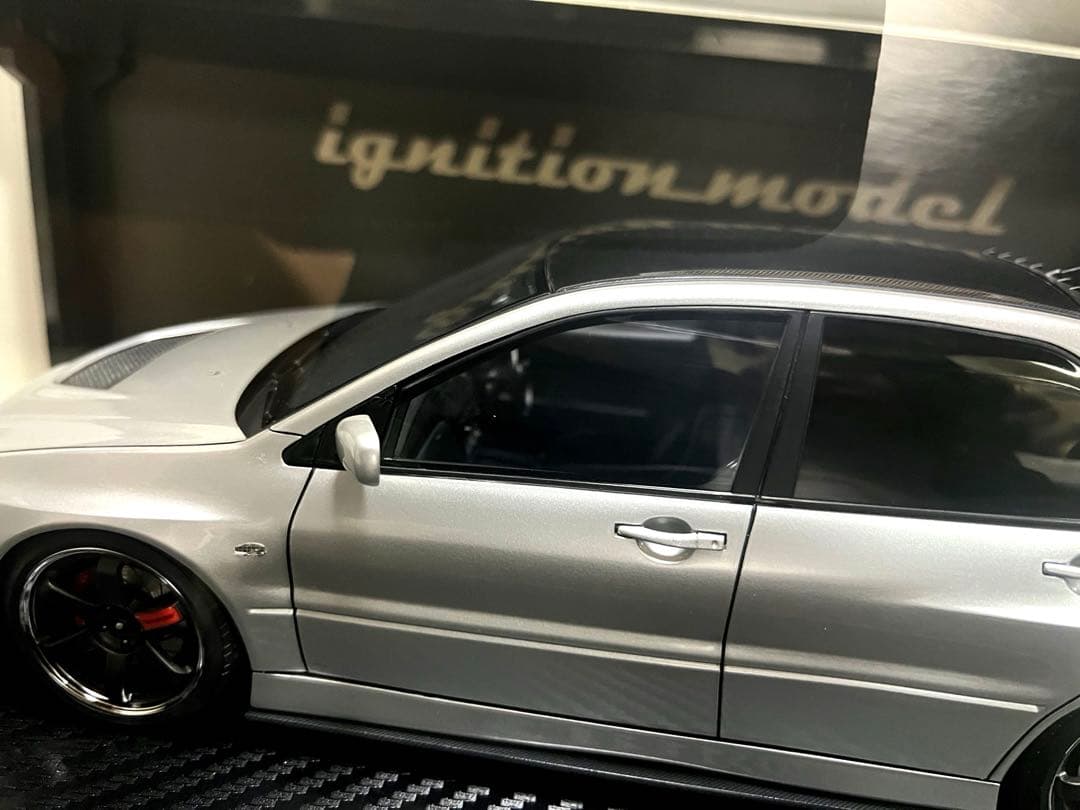 イグニッションモデル 1/18ランサーエボリューションIX IG2376