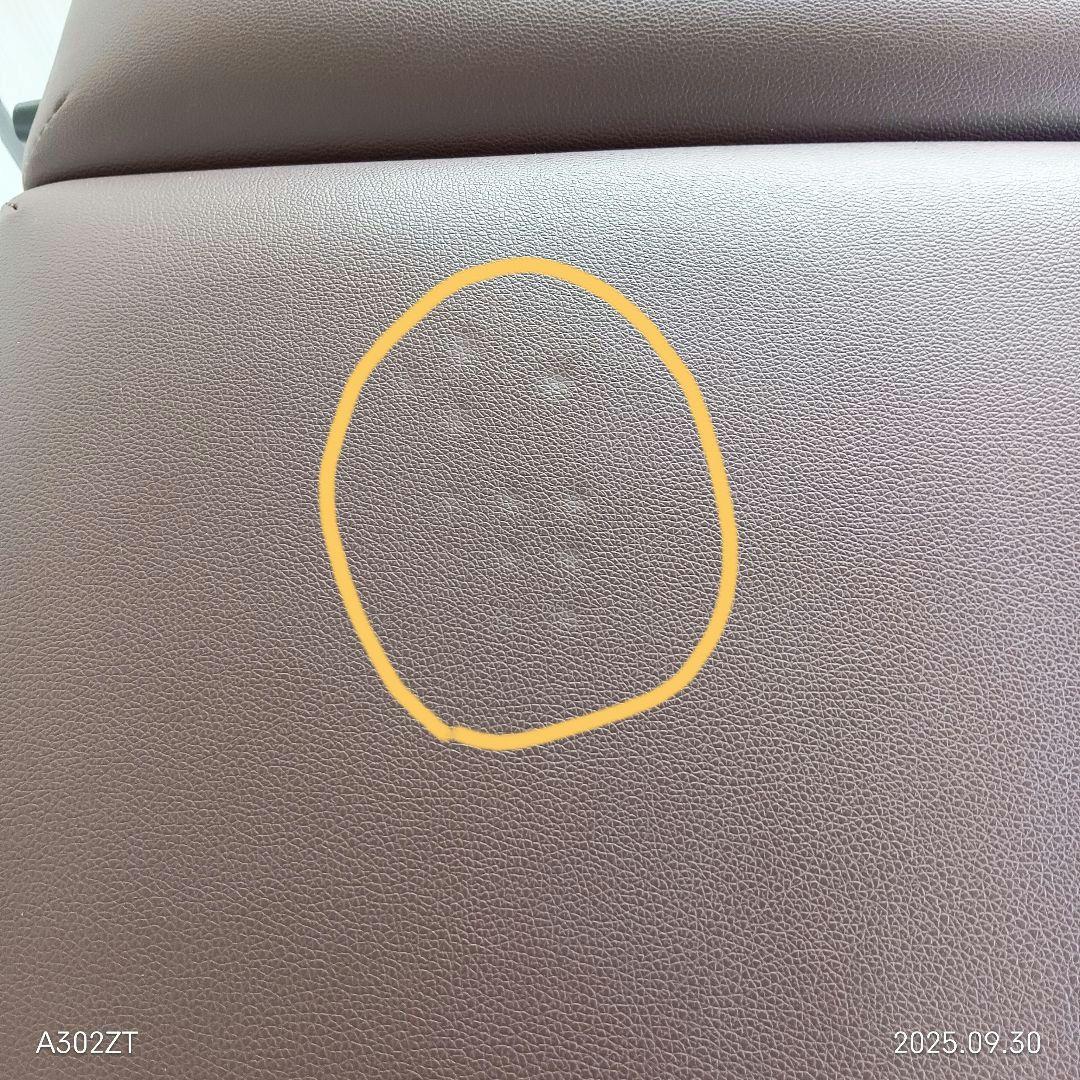 軽量 折りたたみ木製マッサージベッド　ブラウン