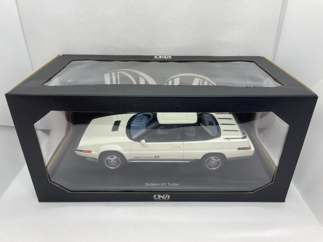 701-008 DNA 1/18 スバル XT 4WD Turbo ホワイト
