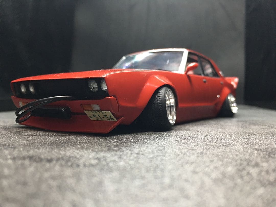 旧車プラモデル完成品アオシマスカイラインケンメリ
