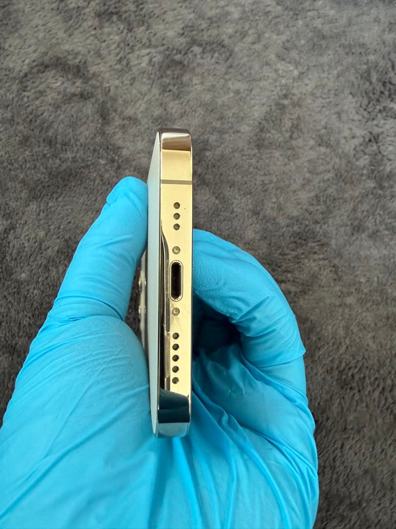 iPhone 12 Pro 128GBスマートフォン 本体 SIMロック解除済み