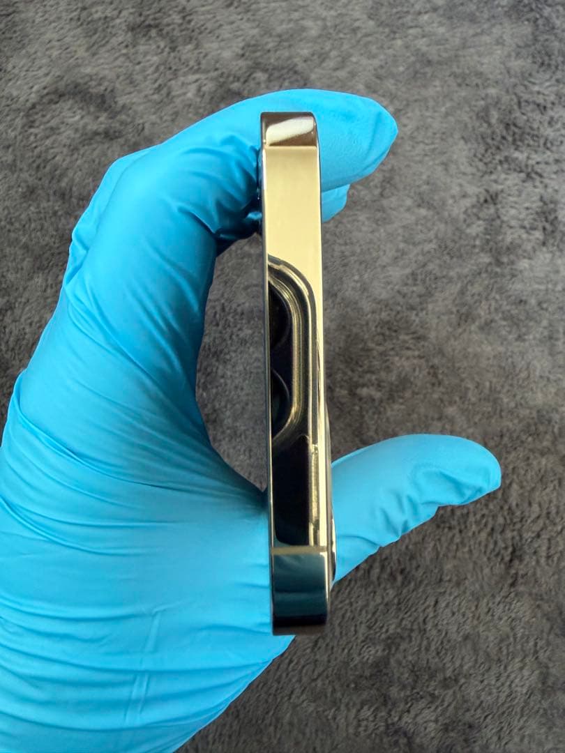 iPhone 12 Pro 128GBスマートフォン 本体 SIMロック解除済み