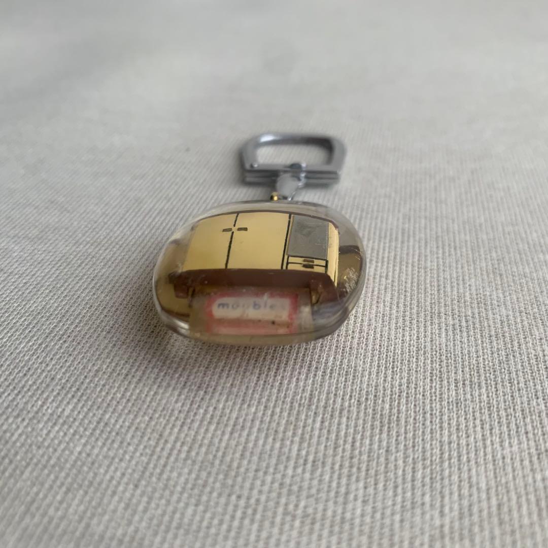 動くブルボンキーホルダー アニメ 家具【MEUBLES】 フレンチパブ