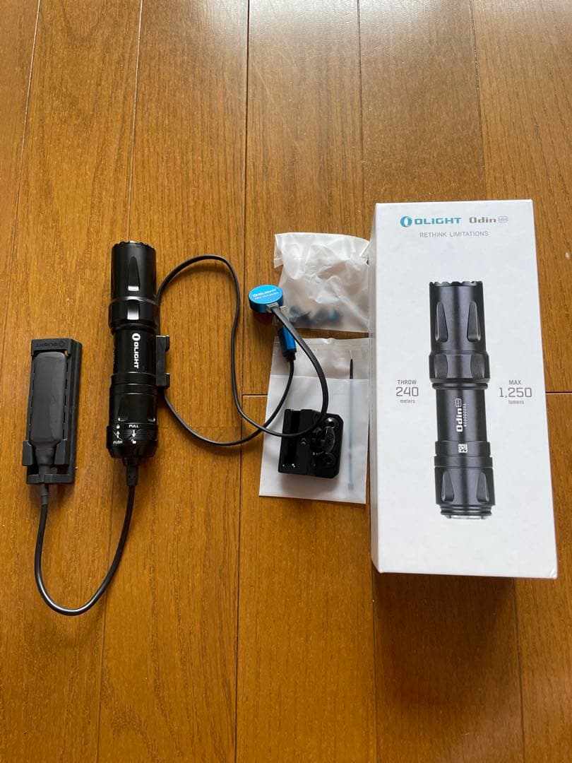 トイガン olight odin mini