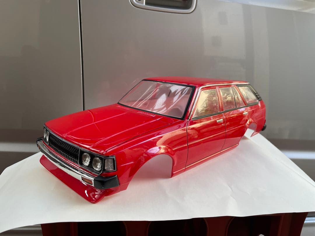 アナベルガトー　パンドラ　カローラバン塗装済みボディ