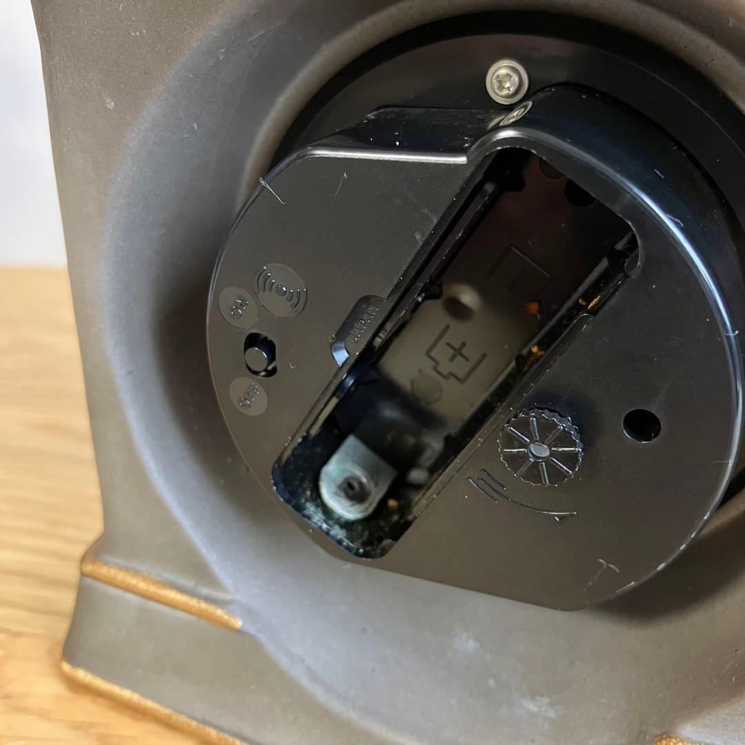 わちふぃーるど　ダヤン  陶器製　置き時計　グレー　目覚まし時計