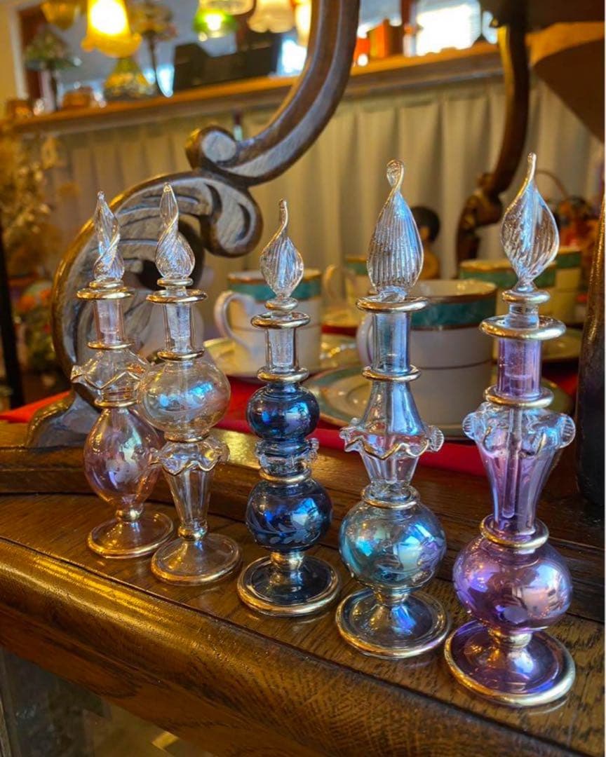 エジプト 香水瓶 切子ガラス 工芸ガラス 手吹き 金彩