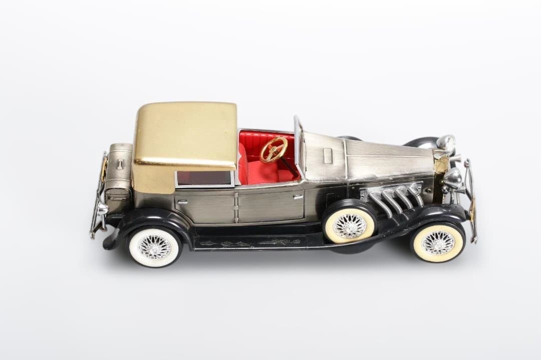ビンテージ クラシックカー模型 1934年式風 金属調モデル / レトロカー