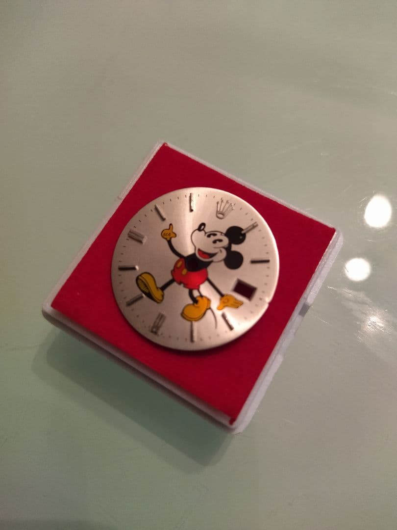 ミッキーマウス 腕時計 文字盤　ロレックス