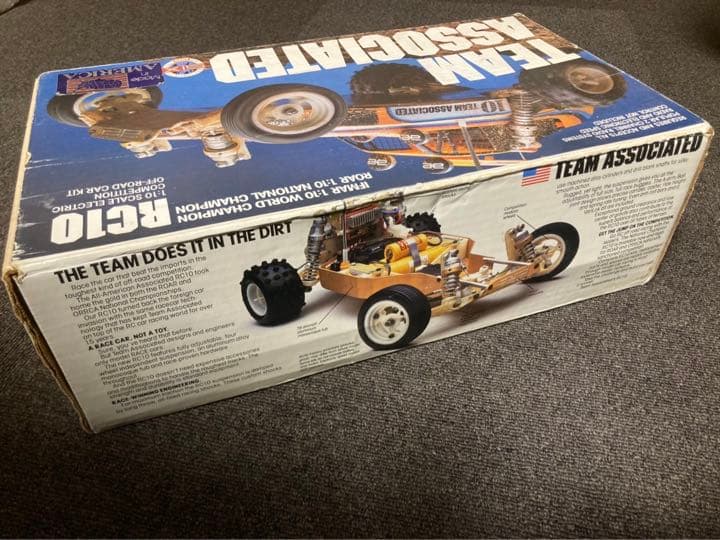 アソシ RC10 ASSOCIATED 1980年代 未組立 アソシエイテッド