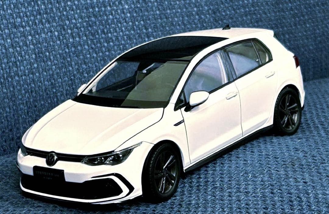 golf8 RラインWhite Volkswagen Golf サンルーフ付き