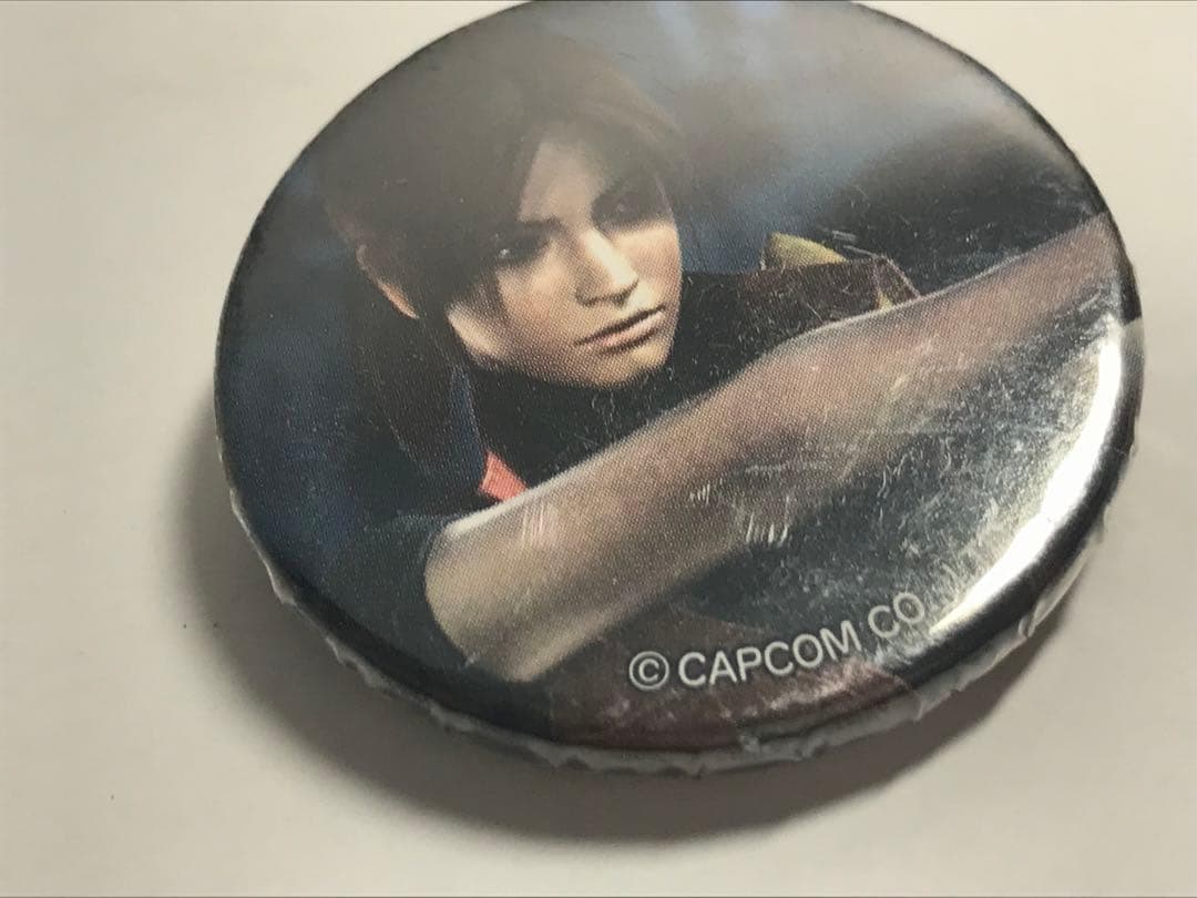 バイオハザード　クレア　缶バッジ　お台場限定