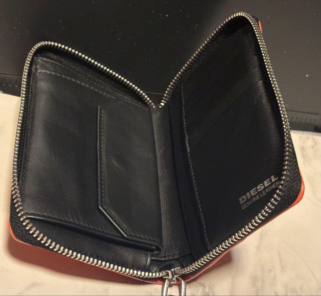 【新品未使用】DIESELディーゼル 本革二つ折り財布